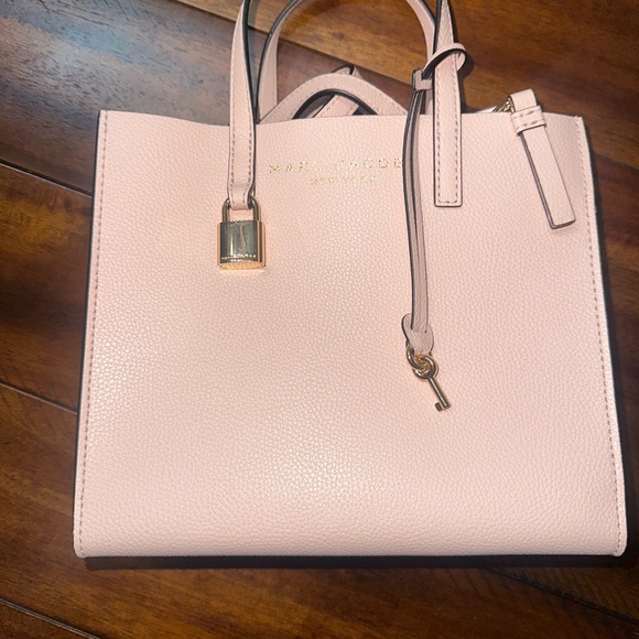 Marc Jacobs Soft Pink Tote Bag - Picture 1 of 9